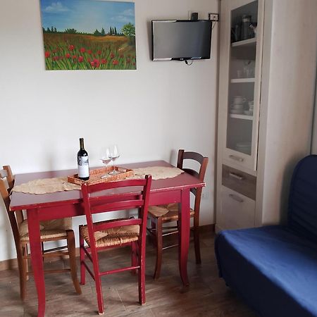 Gli Olivastri Con Piscina,Solarium, Vista Mare ,Sole -Mare E Tanta Natura ,Climatizzatore,Wifi Aglientu Exterior photo