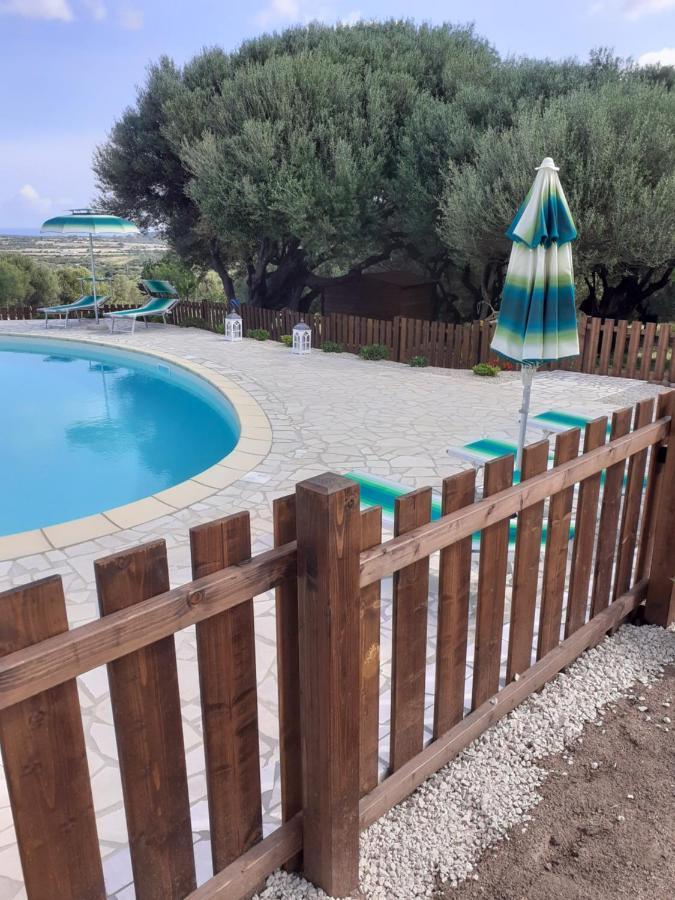 Gli Olivastri Con Piscina,Solarium, Vista Mare ,Sole -Mare E Tanta Natura ,Climatizzatore,Wifi Aglientu Exterior photo